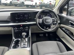 2024 Kia Carnival S