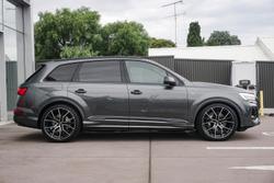 2025 Audi Q7 TDI 210kW S line