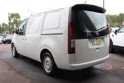 2022 Hyundai STARIA LOAD