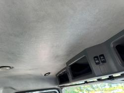 2011 Mack Metro-Liner GREY