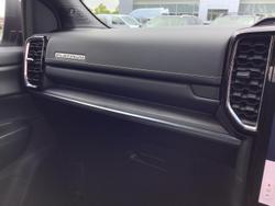 2025 Ford Everest Platinum