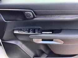 2025 Ford Everest Platinum