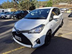 2016 Toyota Yaris Ascent