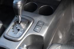 2022 Toyota Hilux SR