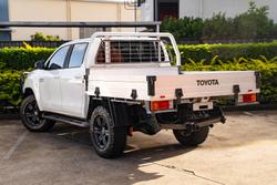 2022 Toyota Hilux SR