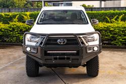2022 Toyota Hilux SR