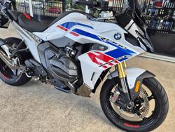 2025 BMW R 1300 RS Performance R 1300 White
