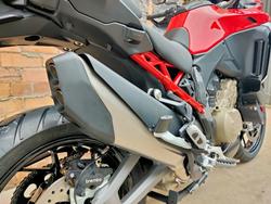 2026 DUCATI MULTISTRADA V4S TRAVEL AND RADAR DUAL PURPOSE RED