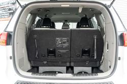 2017 Kia Carnival Platinum