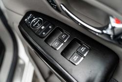 2017 Kia Carnival Platinum