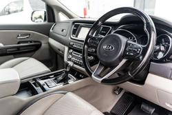 2017 Kia Carnival Platinum