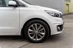 2017 Kia Carnival Platinum