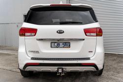 2017 Kia Carnival Platinum