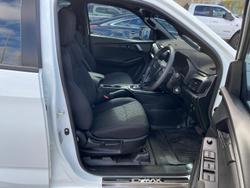 2025 Isuzu D-MAX X-RIDER