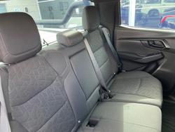 2025 Isuzu D-MAX X-RIDER