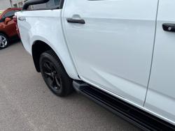 2025 Isuzu D-MAX X-RIDER