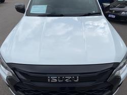 2025 Isuzu D-MAX X-RIDER