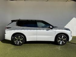 2025 Mitsubishi Outlander Exceed Tourer