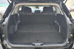 2023 Toyota Kluger GX