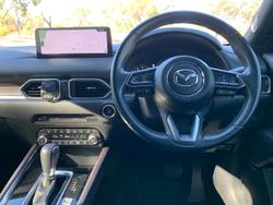 2022 Mazda CX-5 Akera