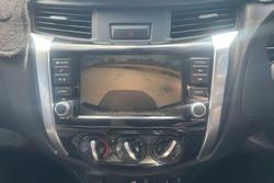 2021 Nissan Navara SL