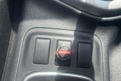 2021 Nissan Navara SL