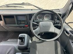 2017 Isuzu F Series FRR110-260