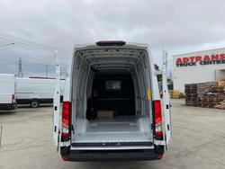 2026 Iveco Daily 35S18V