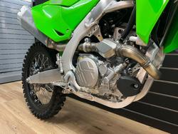 2026 Kawasaki 2026 Kawasaki KX252 MOTOCROSS Green
