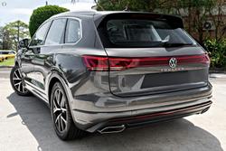 2025 Volkswagen Touareg 210TDI Elegance