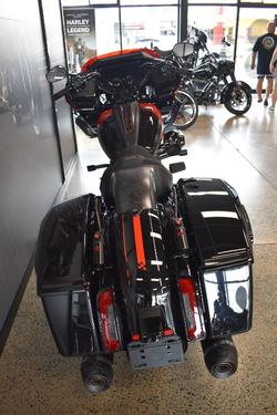 2026 HARLEY-DAVIDSON FLTRXSTSE CVO RD GLIDE ST 121