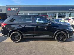 2021 Mitsubishi Outlander Black Edition