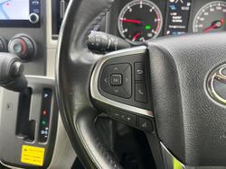 2022 Toyota Hiace Commuter
