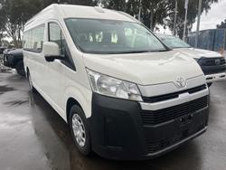 2022 Toyota Hiace Commuter