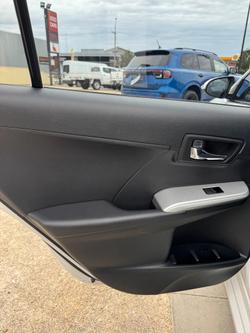 2013 Toyota Camry Hybrid H AVV50R Diamond White