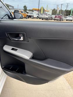 2013 Toyota Camry Hybrid H AVV50R Diamond White