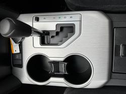 2013 Toyota Camry Hybrid H AVV50R Diamond White