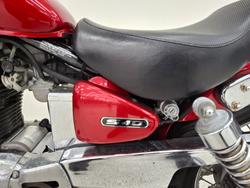 2015 Suzuki BOULEVARD S40 Red