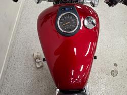 2015 Suzuki BOULEVARD S40 Red