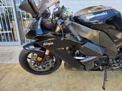 2008 Kawasaki ZX-10R (ZX1000 NINJA) Black