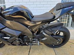 2008 Kawasaki ZX-10R (ZX1000 NINJA) Black