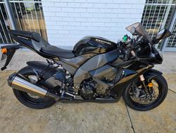 2008 Kawasaki ZX-10R (ZX1000 NINJA) Black