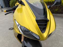 2012 Triumph DAYTONA 675 Yellow