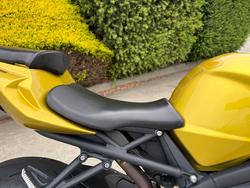 2012 Triumph DAYTONA 675 Yellow