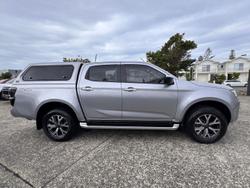 2022 Isuzu D-MAX LS-U+