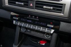 2025 Mitsubishi Triton GLS