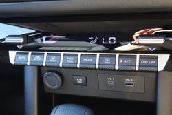 2025 Mitsubishi Triton GLX+