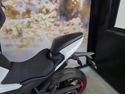 2024 CFMOTO 450 NK WHITE