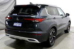 2024 Mitsubishi Outlander Exceed Tourer