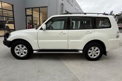 2019 Mitsubishi Pajero GLX